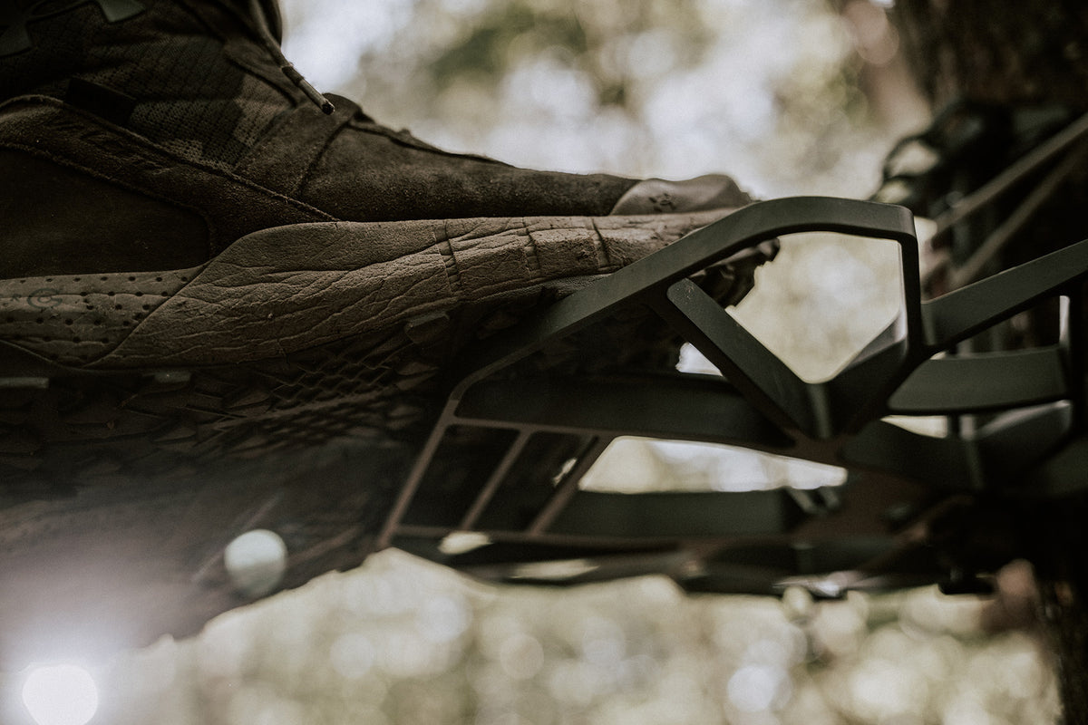 RZR™ ELITE Saddle Hunting Platform | Ultralight Mobile Hunting Gear