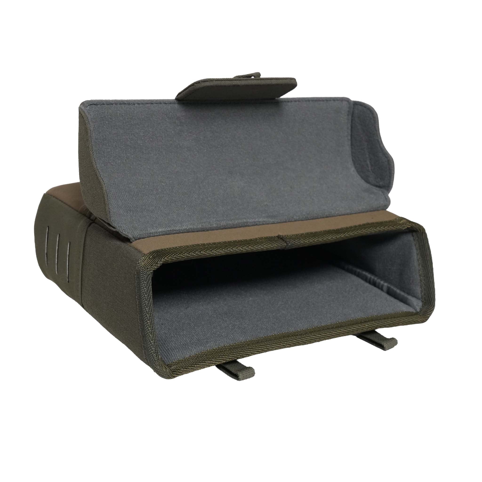  Fleece-Lined Interior